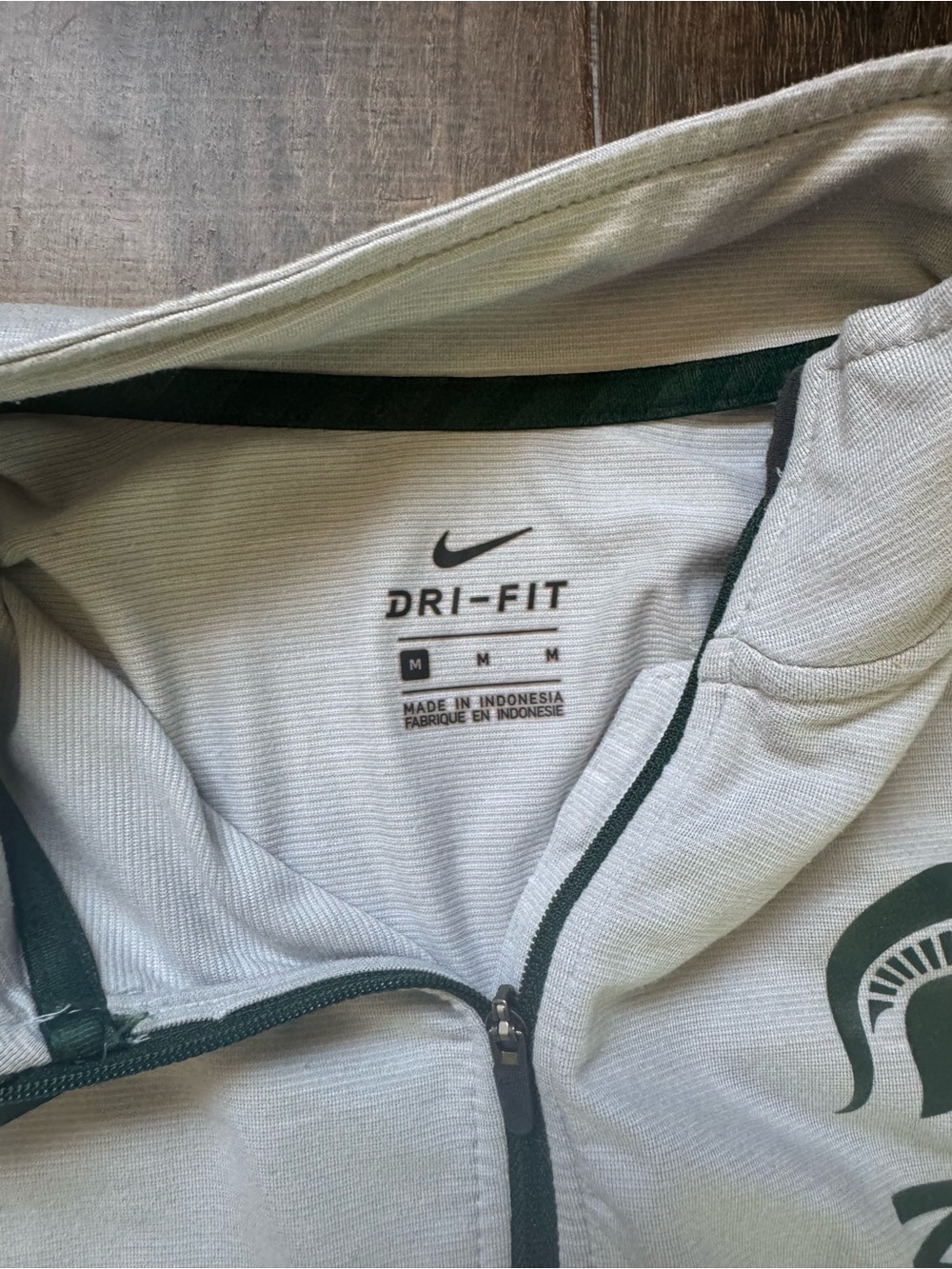 Women’s Nike Michigan State Gray 1/4 Zip Pullover - Picture 3 of 4